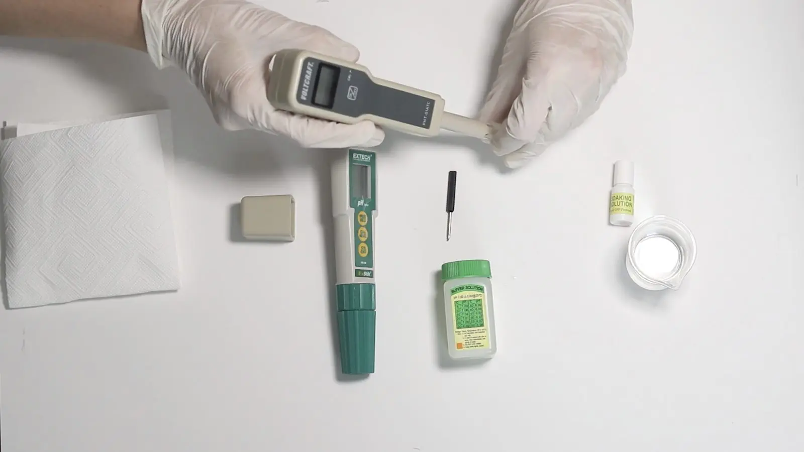 How to test and adjust the pH of natural skincare products (and why you should) Skincare Formulation