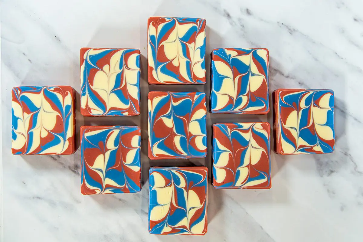 Cold Process Soap Designs: 10 Soap Swirl Techniques to Try Soapmaking